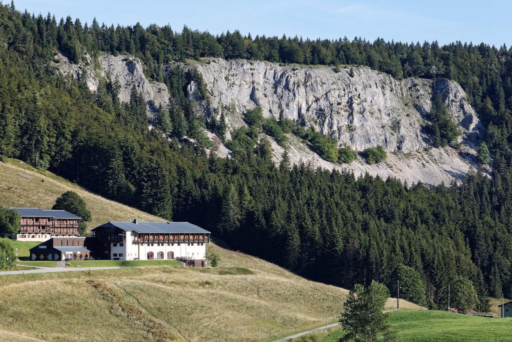 Hotel Club Le Risoux Bois-dʼAmont Εξωτερικό φωτογραφία