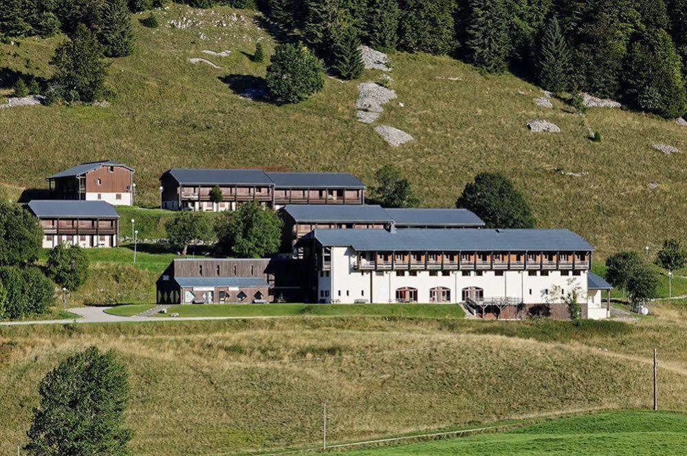Hotel Club Le Risoux Bois-dʼAmont Εξωτερικό φωτογραφία