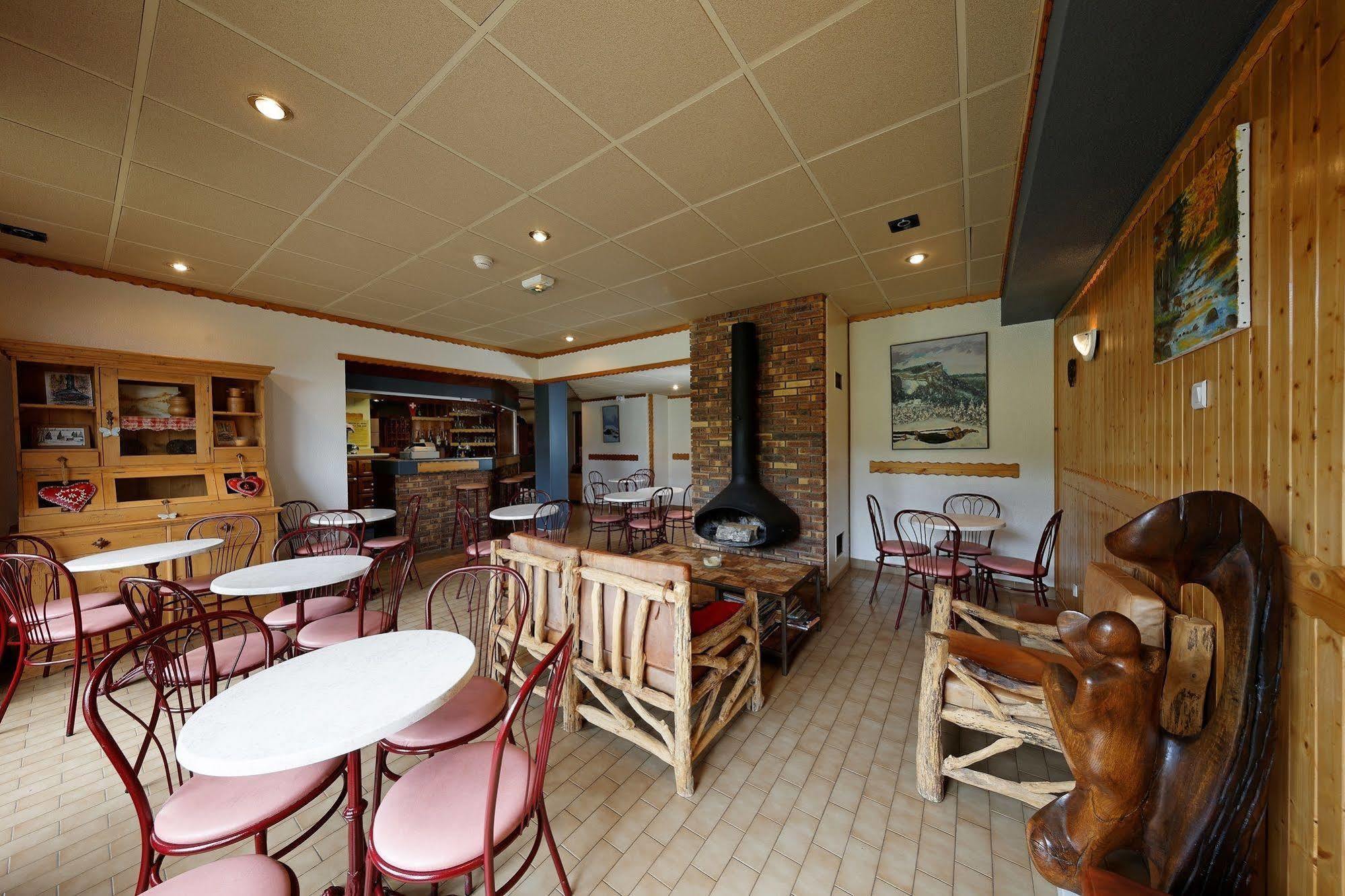 Hotel Club Le Risoux Bois-dʼAmont Εξωτερικό φωτογραφία